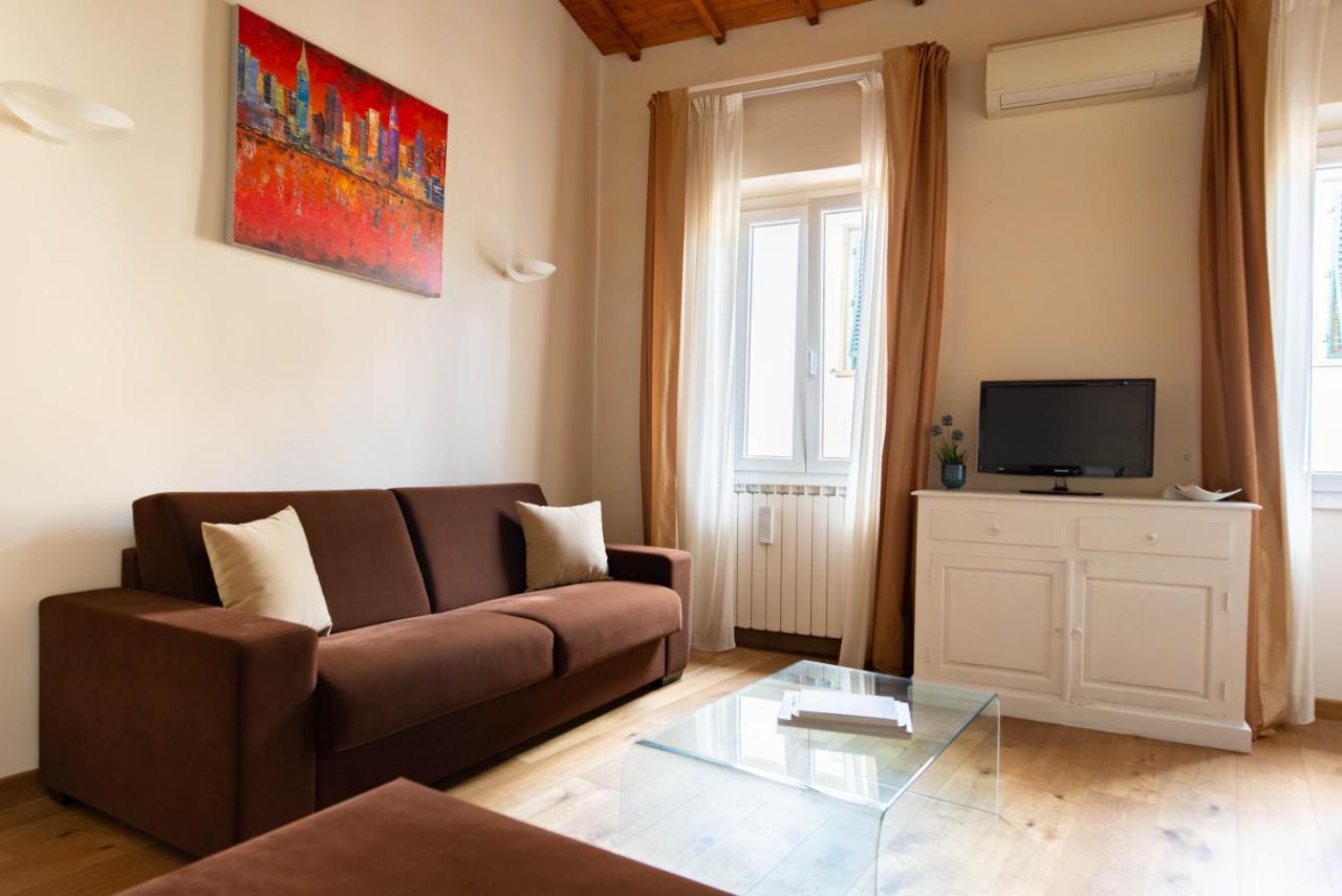 Modern, Bright Near Boboli Gardens & Santo Spirito - Homeunity Firenze Bagian luar foto